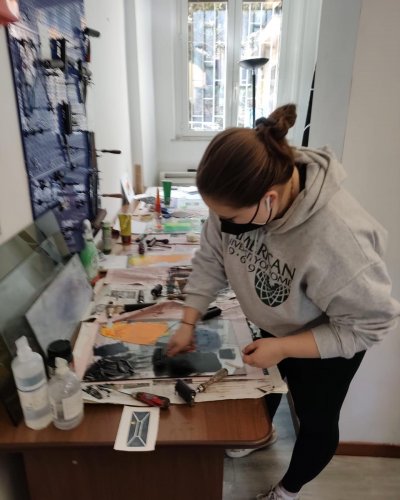 Carousel post from aur_arts.