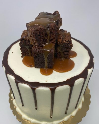 Carousel post from famous_creations_catering.