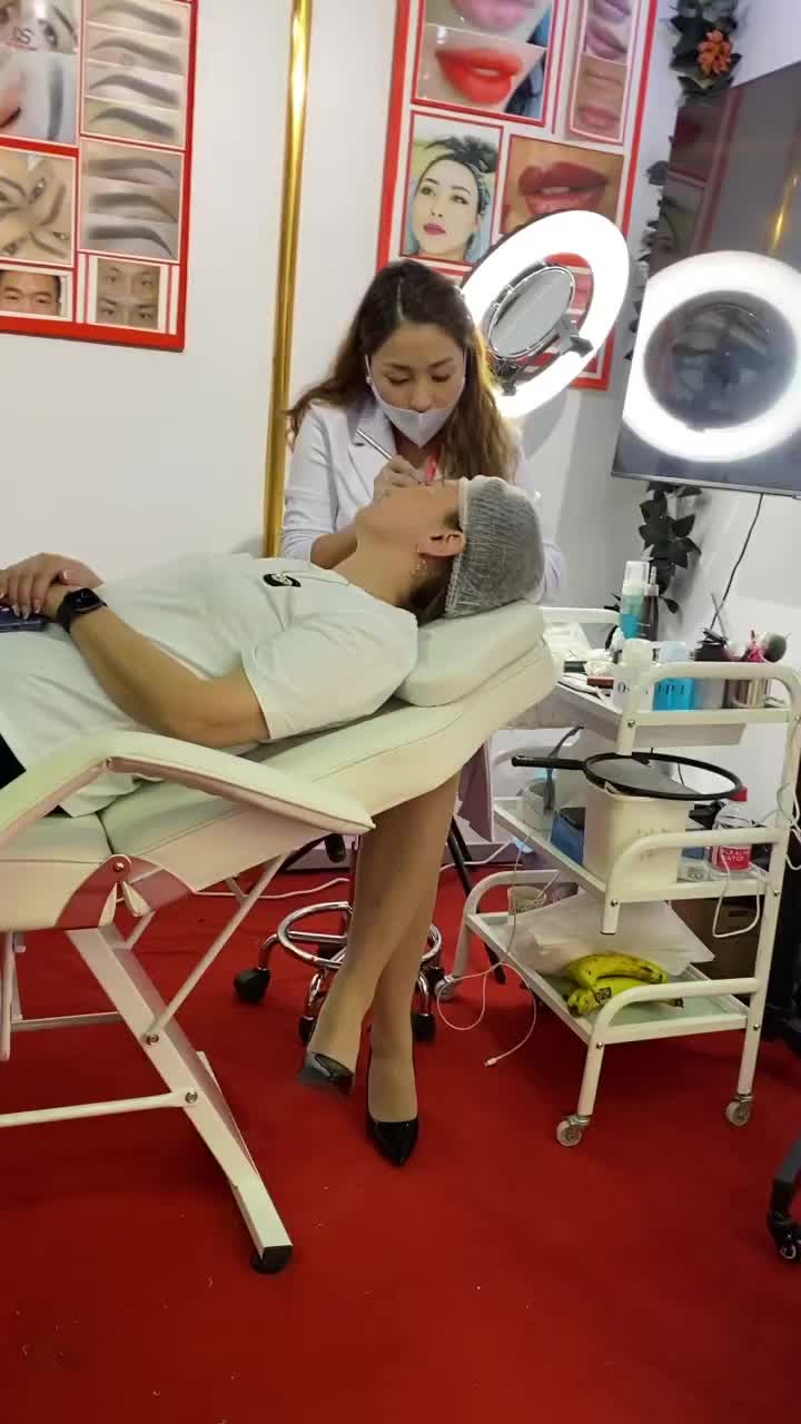 Video post from desaronsalon.