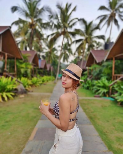 PostPhoto