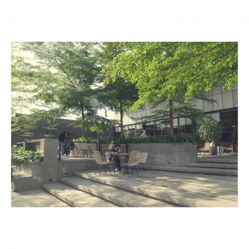 PostPhoto