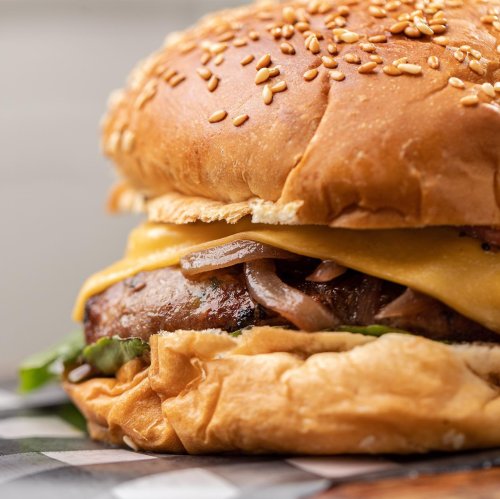 Carousel post from morogrill.