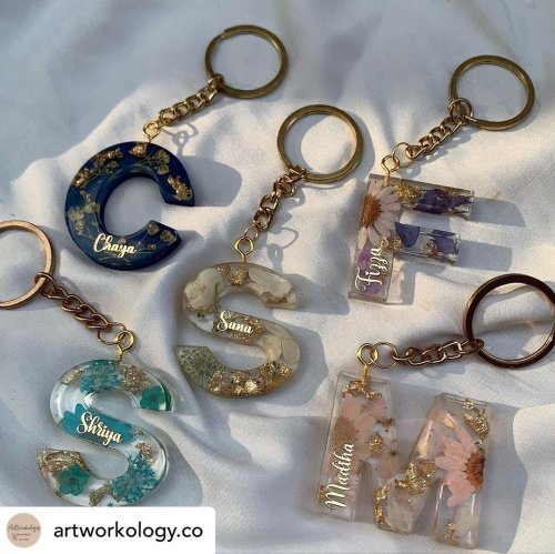 Carousel post from joyartresin.