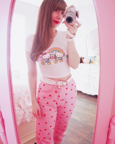 Carousel post from margaritabloom.