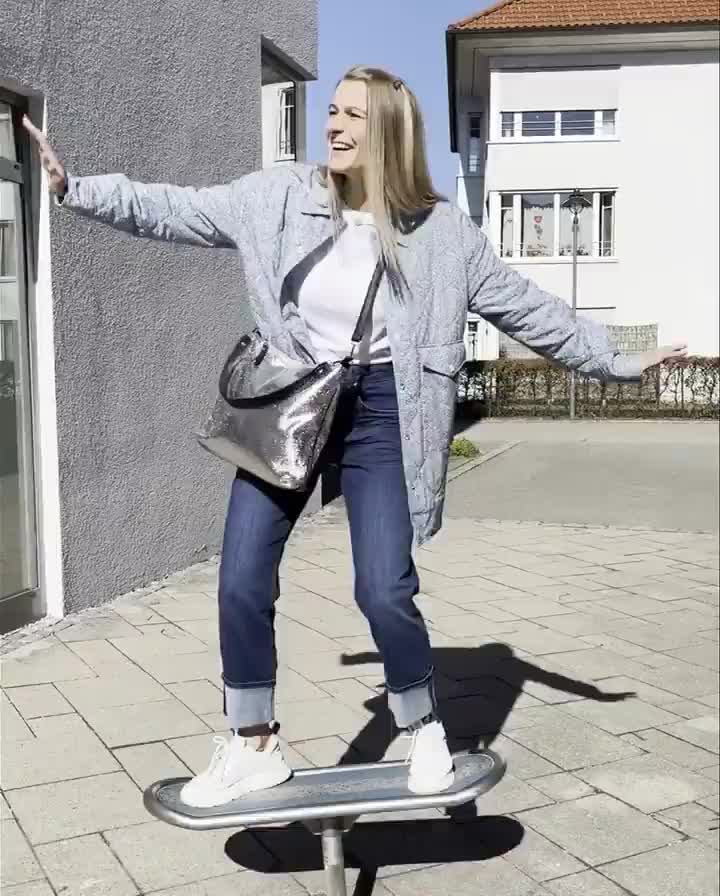 Video post from modehausbinder.