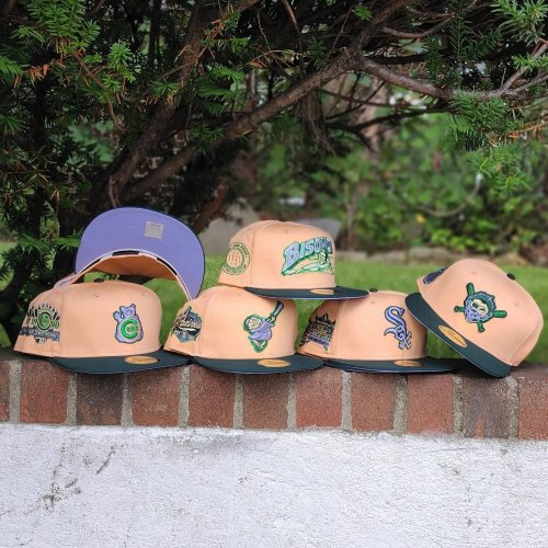 Carousel post from exclusive.fitted.