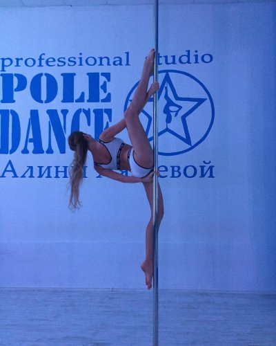 Carousel post from poledance_krasnodar.