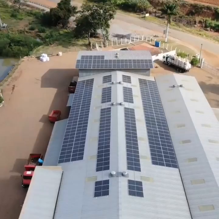 Video post from claudeirlopesefilhosenergia.