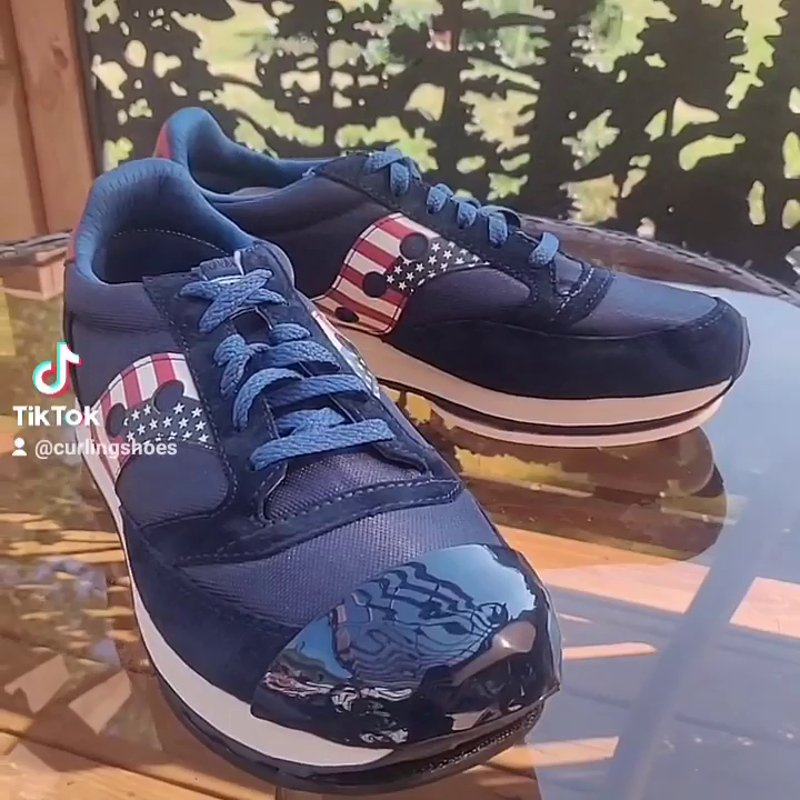 Video post from craigscurlingshoes.