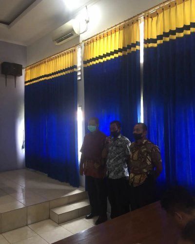 PostPhoto