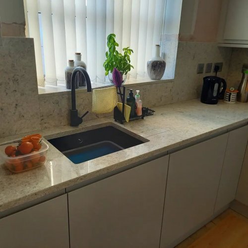 Carousel post from ellocoworktops.
