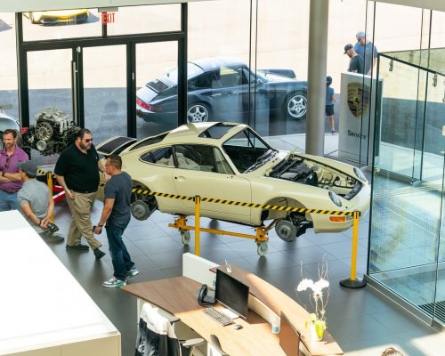 Carousel post from porschewarrington.
