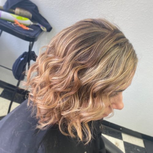 Photo post from hairbyjessenia.