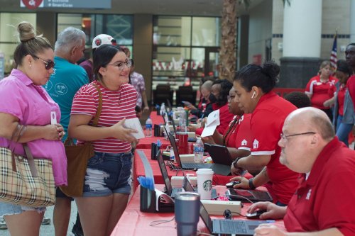 Carousel post from uhhousing.