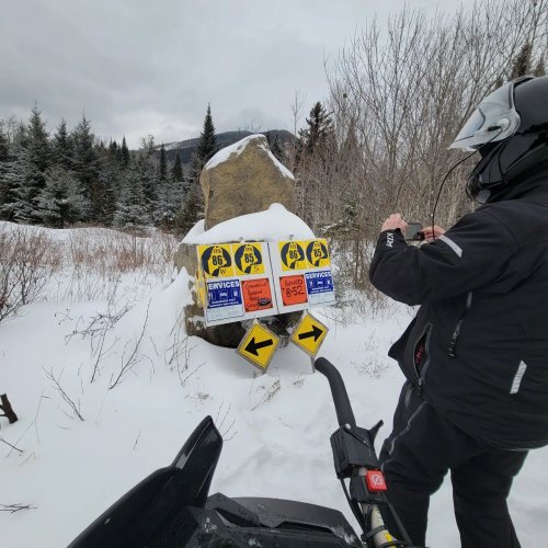 Carousel post from reddogguideservice.