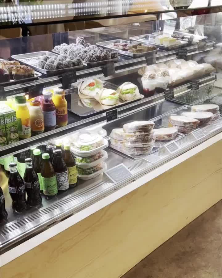 Video post from uno_fika_butik.