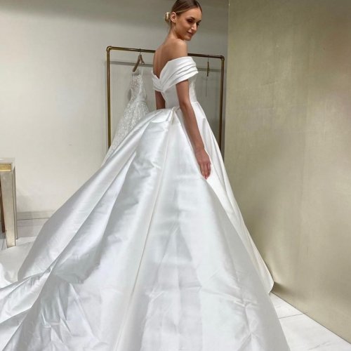 Photo post from jolibride.