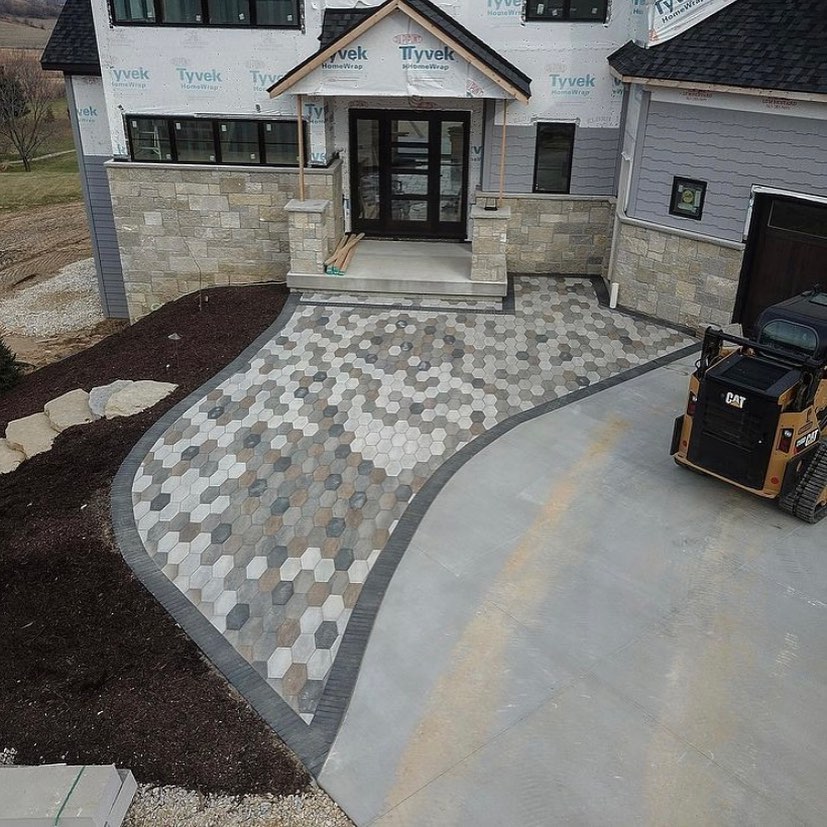 Carousel post from techobloc.
