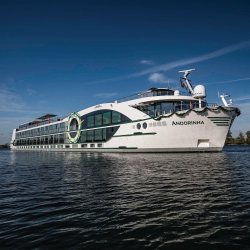 Photo post from taucktravel.