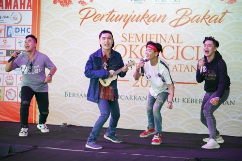 PostPhoto