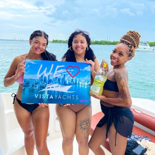 Photo post from vistayachts.