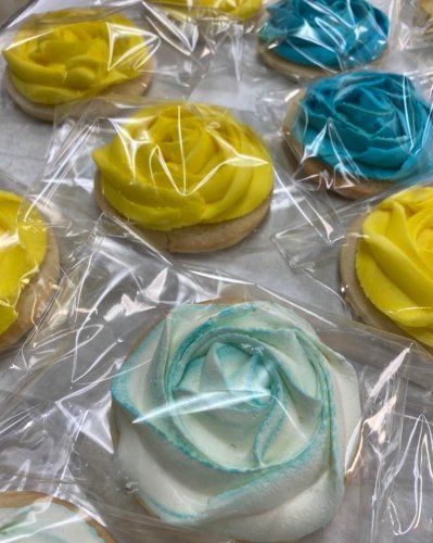 Photo post from marquettescakestudio.