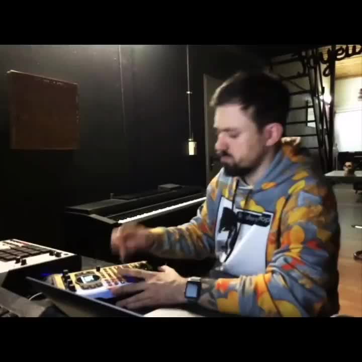 Video post from owae.ga.