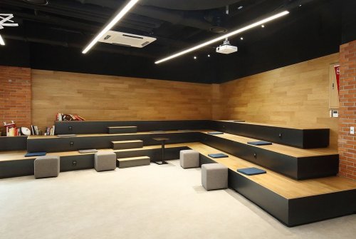 Carousel post from stanford_scigc.