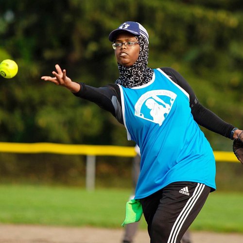 Photo post from sisterhoodsoftball.