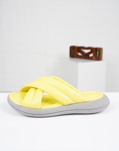 Carousel post from ossoshoes.