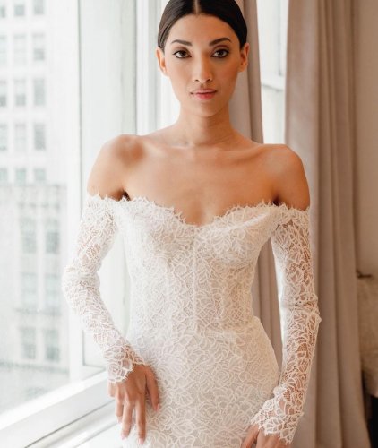 Carousel post from lelitebridal.