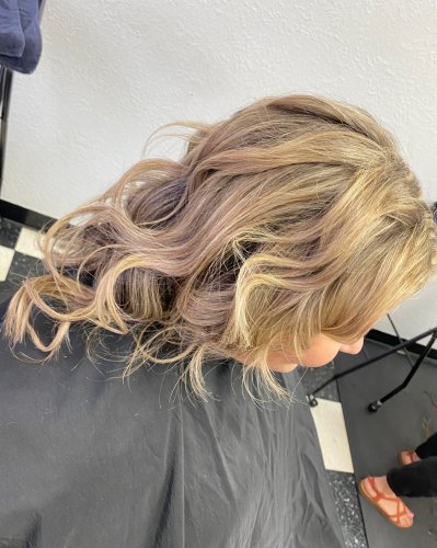 Photo post from hairbyjessenia.