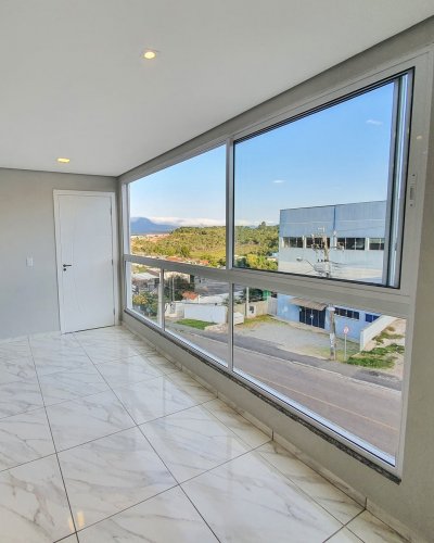 Carousel post from imobiliariammocelin.