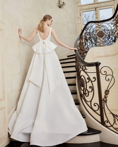 Photo post from jolibride.