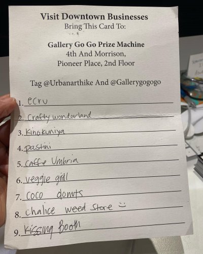 Carousel post from gallerygogogo.