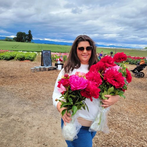 Carousel post from ashley.tiffanys.portland.