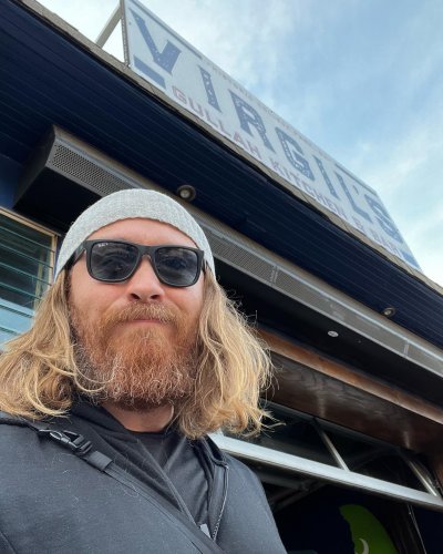 Carousel post from trekdirtyto.me.