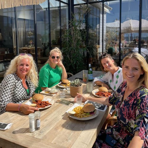 Carousel post from masteryourbusinessmoves.nl.