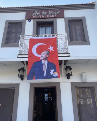 Photo post from jandewit.4848.