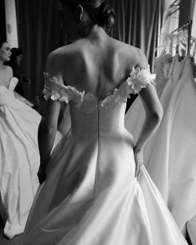 Photo post from lelitebridal.