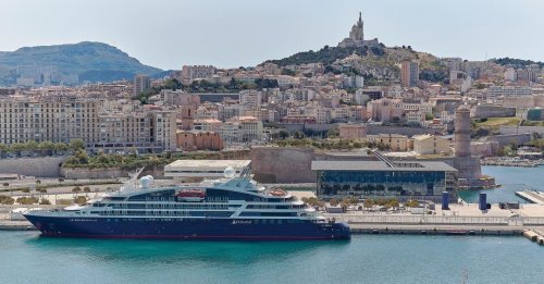 Carousel post from taucktravel.