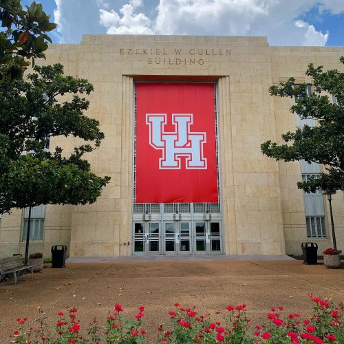 Photo post from uhhousing.