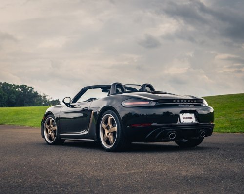 Carousel post from porschewarrington.