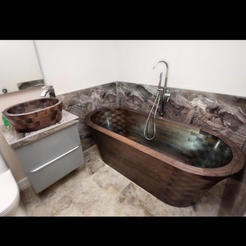 Carousel post from woodenbathsltd.