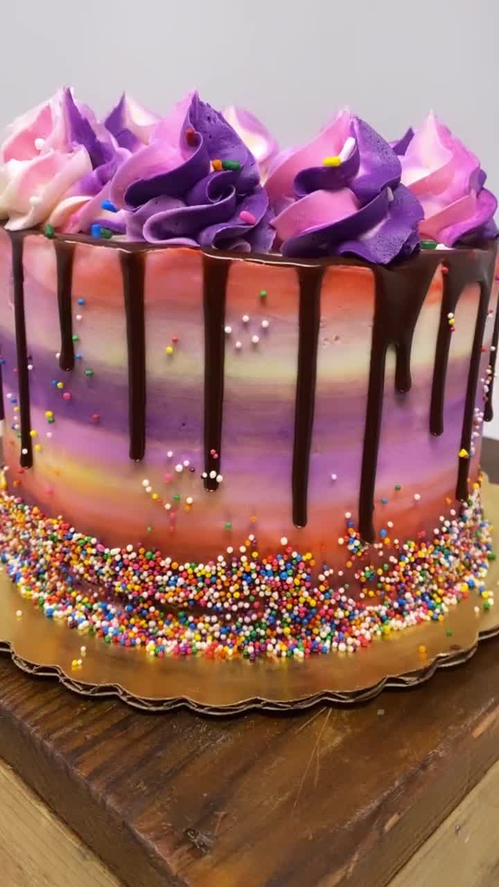 Video post from famous_creations_catering.