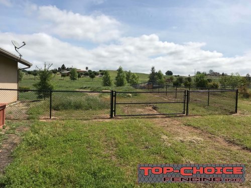 Carousel post from topchoicefencing.