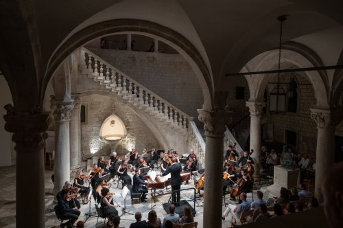 Carousel post from dubrovnikfestival.