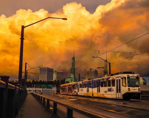 Carousel post from thepdxtoday.