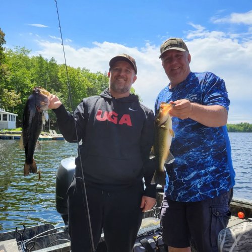 Carousel post from reddogguideservice.