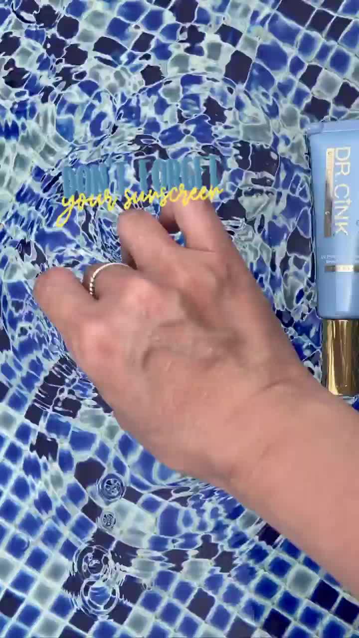 Video post from vivianin1989.